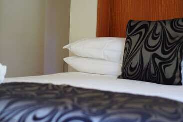 Linaker Art Deco Motel