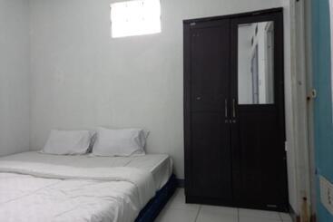 Hotell Oyo 93847 Blio Guest House Syariah
