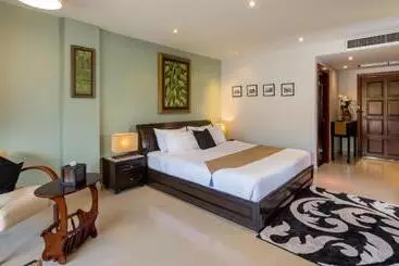 Hotel Talay Naiharn
