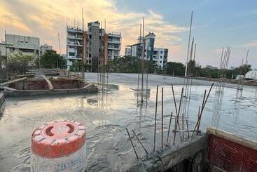 Airport Hotel Relax Inn