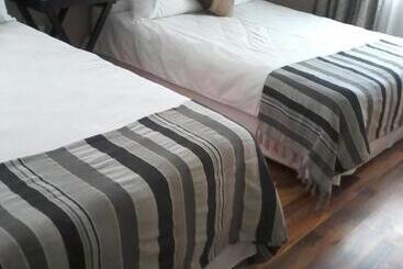 צימר Palm Springs B And B And Self Catering