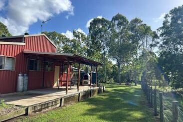 Bed and Breakfast Farnborough Stay