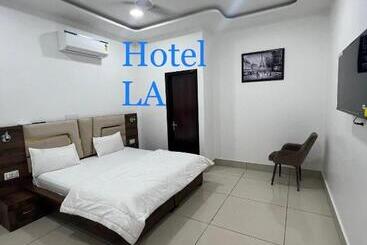 هتل La