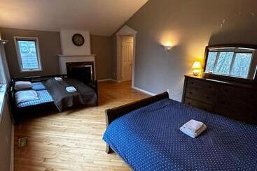 Panzió Executive Suite In A Victorian Style Bungalow P4b