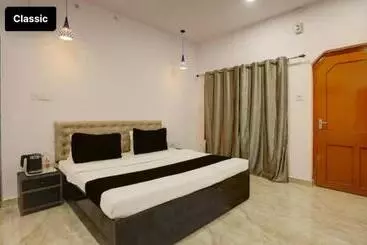Pension  Virat Palace