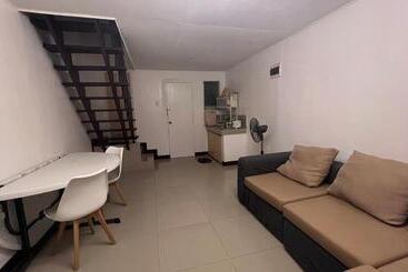 بنسيون Orilla Transient 1