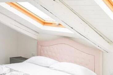 هتل آپارتمان Attico Bella Napoli By Dimorra