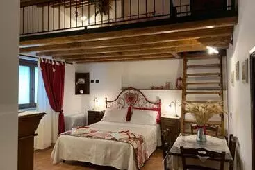 B&b La Casa Della Nonna   L Antico Fienile