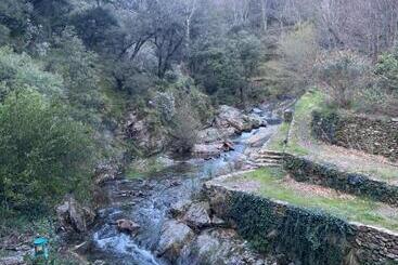 Bed and Breakfast La Ferme Du Valdeyron
