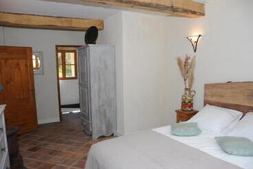 مبيت وإفطار La Ferme Du Valdeyron