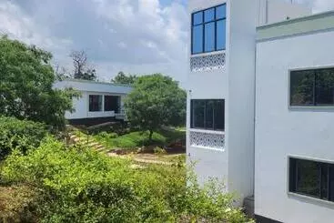 Pension Firstrose Villa, Doppelzimmer R3,a Diani, Kenia