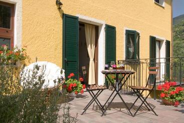 בית מלון כפרי Gabriella