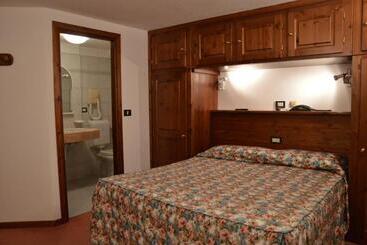 בית מלון כפרי Petit Giles