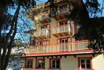 هتل Villa Madonna