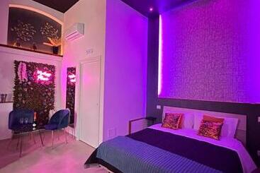 تختخواب و صبحانه Atanasia Suite