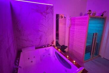 تختخواب و صبحانه Atanasia Suite