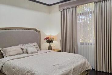 פנסיון La Dolce Vita Villa