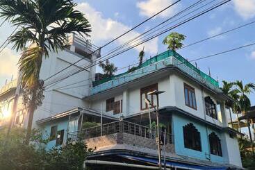 Pension Singhas Home