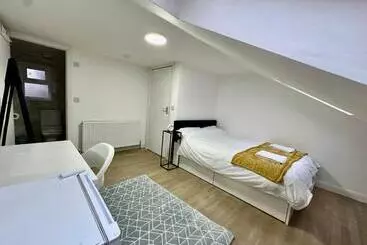 Pension Stratford Guesthouse
