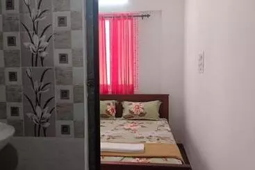 ホテル Ayyan Residency