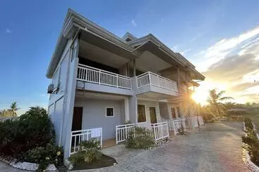 Noah S Ark Hotel Powered By Cocotel