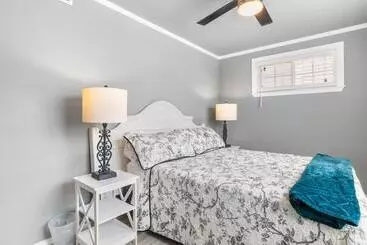 Majatalo Salt Block   French Serenity Suite 3