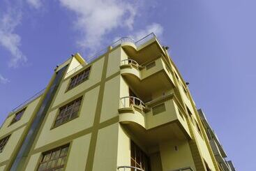 فندق Clear Sky Inn