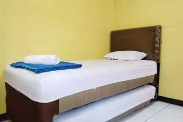 Risqia Homestay Syariah By Cocotel