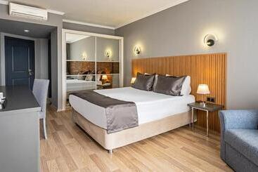 هتل Odelia Resort