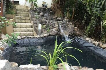 تختخواب و صبحانه La Caz Oceane