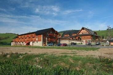 استراحتگاه Penzion Josu