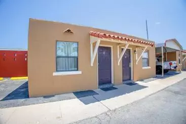 Sands Motel
