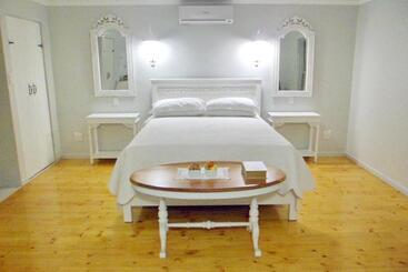 تختخواب و صبحانه Kastelein Guesthouse