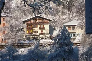 Hotelli Miramonti