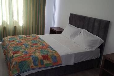 Hotell Auberge De Bagneux