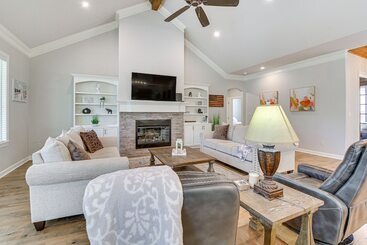 קוטג'' Spacious Hot Springs Village Home < 1 Mi To Lake!