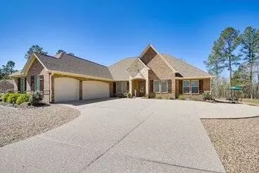 Mökkimajoitus Spacious Hot Springs Village Home < 1 Mi To Lake!