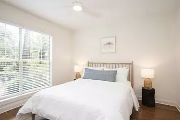 کلبه Hilton Lagoon By Avantstay Designer Home W/ Luxe Pool In Hilton Head