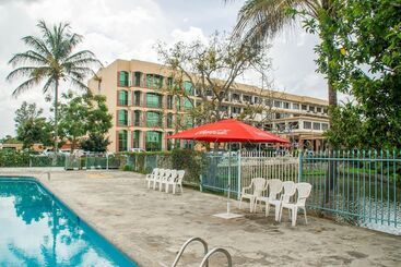 هتل Lake View Resort