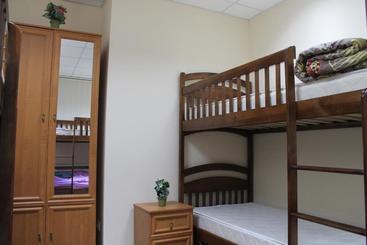 هاستل Best4rest