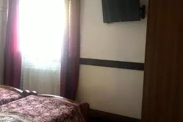 Fayniy Motel