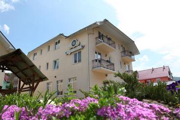 Hotel Edelweiss