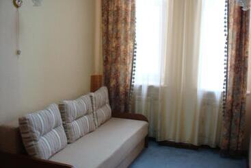 Hotel Filvarki Centre