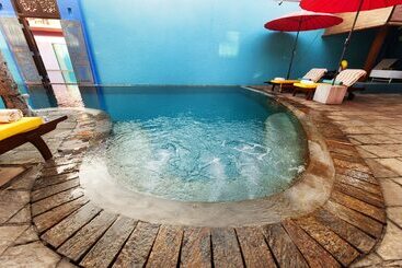 Dickman Resort The Boutique