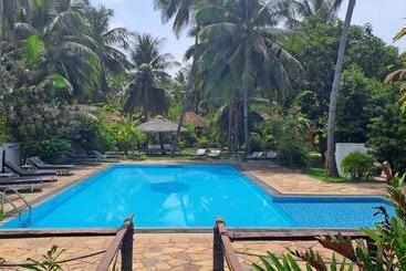 Puetz Travels Beach Resort