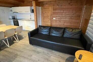 Langenuen Motel & Camping