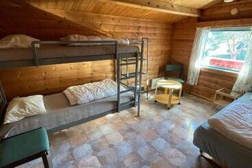 Langenuen Motel & Camping