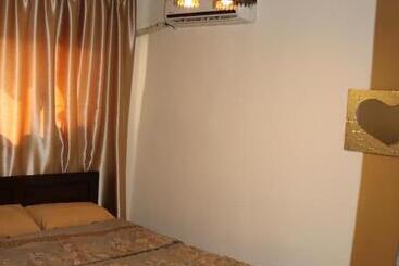 Wake Up! Cairo Hostel