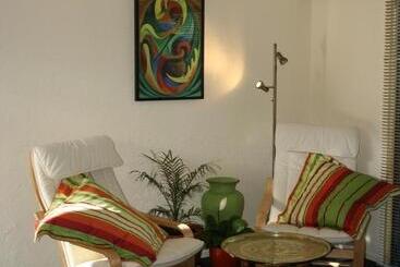 צימר Twin Waters Lodge