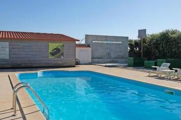 Freesurfcamp & Hostel